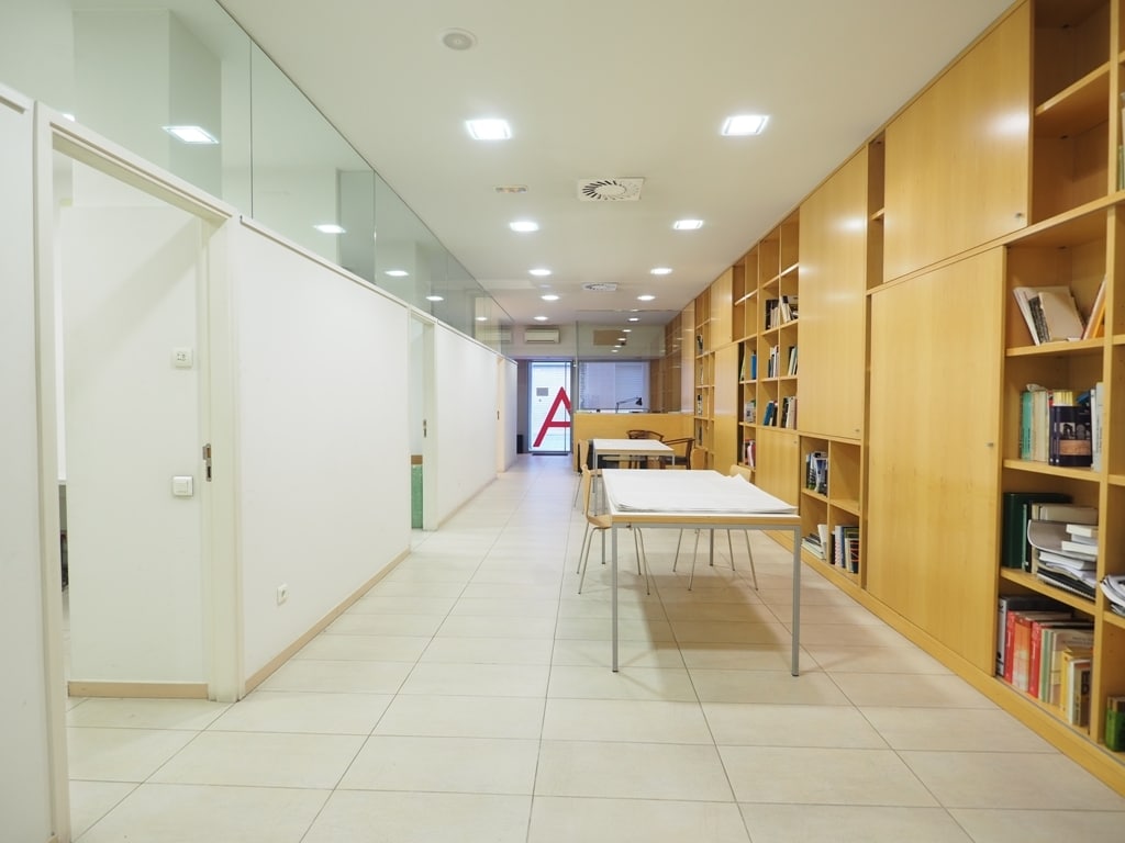 Granollers, BAR 08401 - Unit - -  - Interior Photo - Image 1 of 15