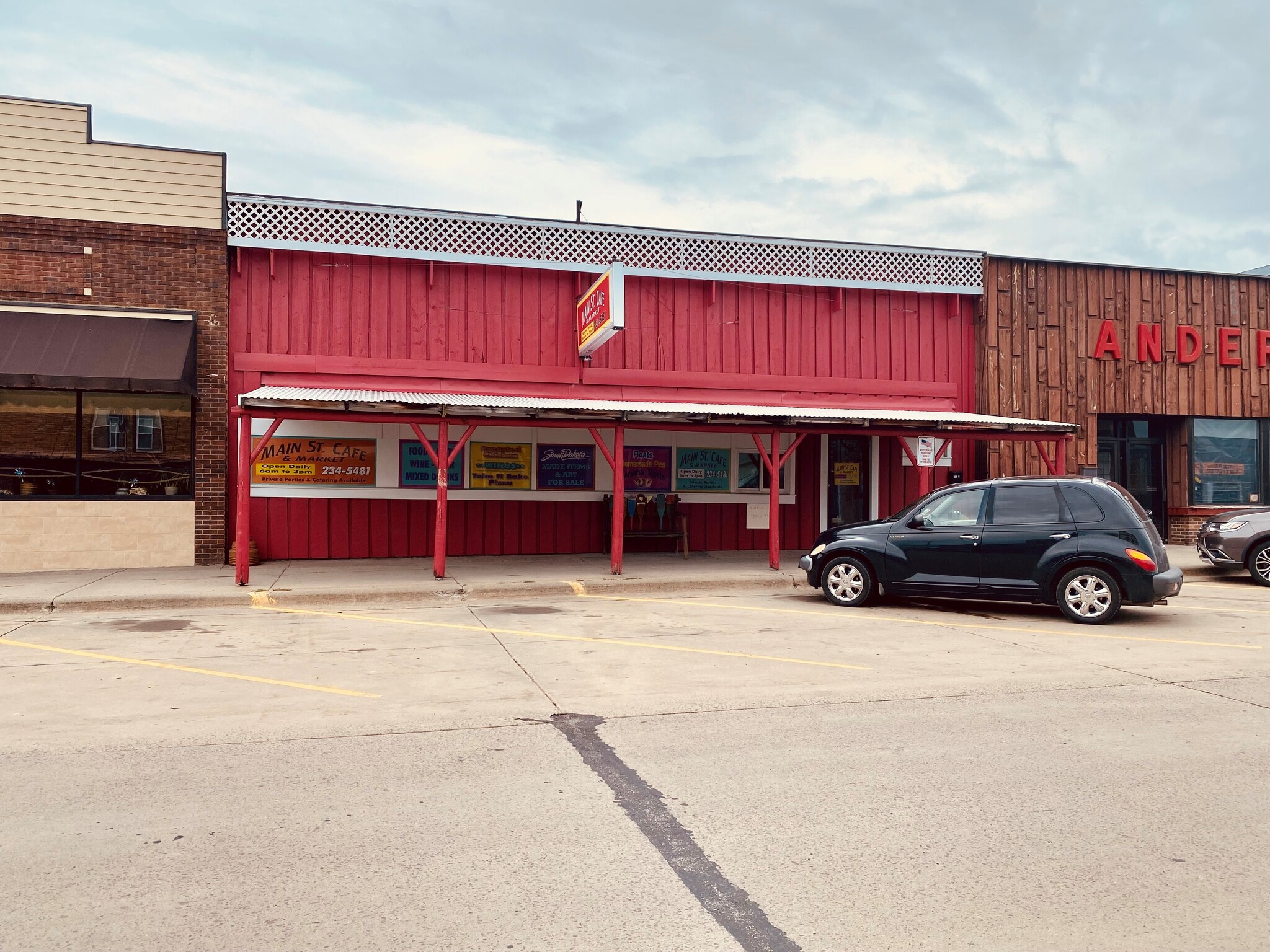 117 S Main St, Chamberlain, SD for sale Building Photo- Image 1 of 15