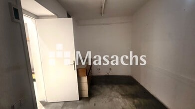 Retail in Terrassa, Barcelona to rent Interior Photo- Image 2 of 3