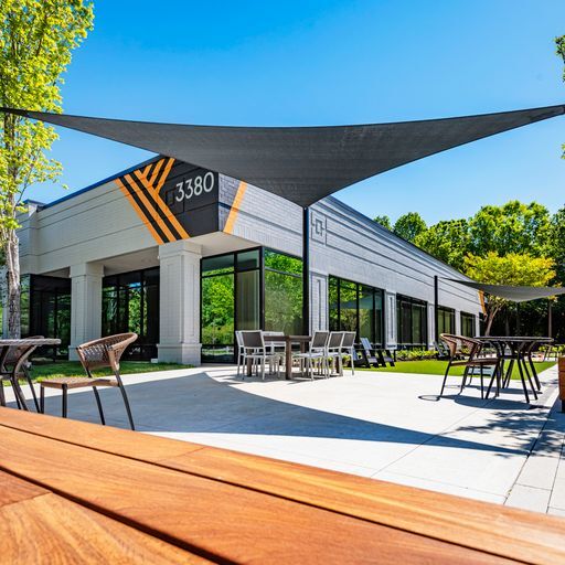 170 Chastain Meadows Ct NW, Kennesaw, GA to rent - Building Photo - Image 2 of 14