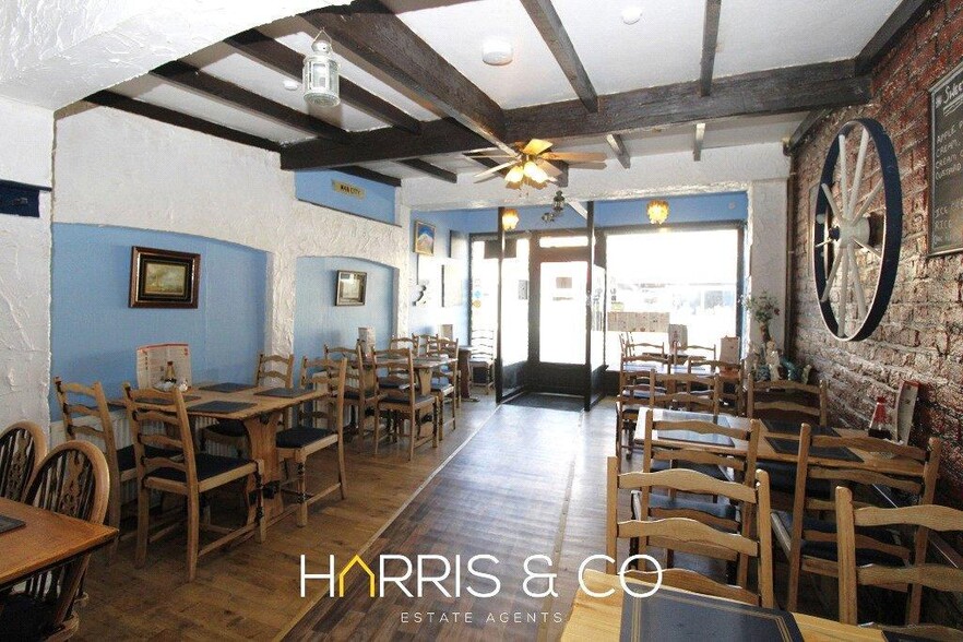 17 Poulton St, Fleetwood to rent - Building Photo - Image 3 of 26