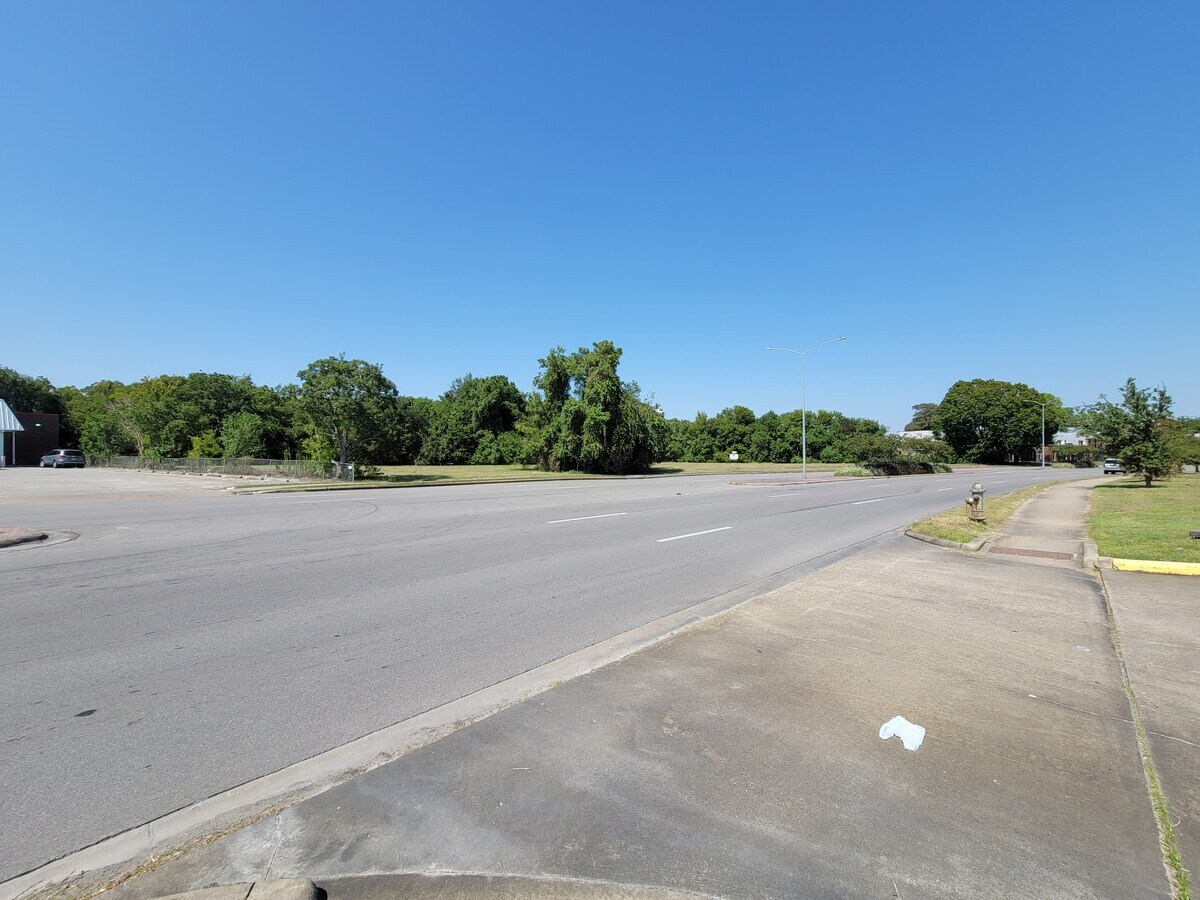 0 Garth Rd, Baytown 77520 0 Garth Rd near Decker Dr +/ 3.1 Acres