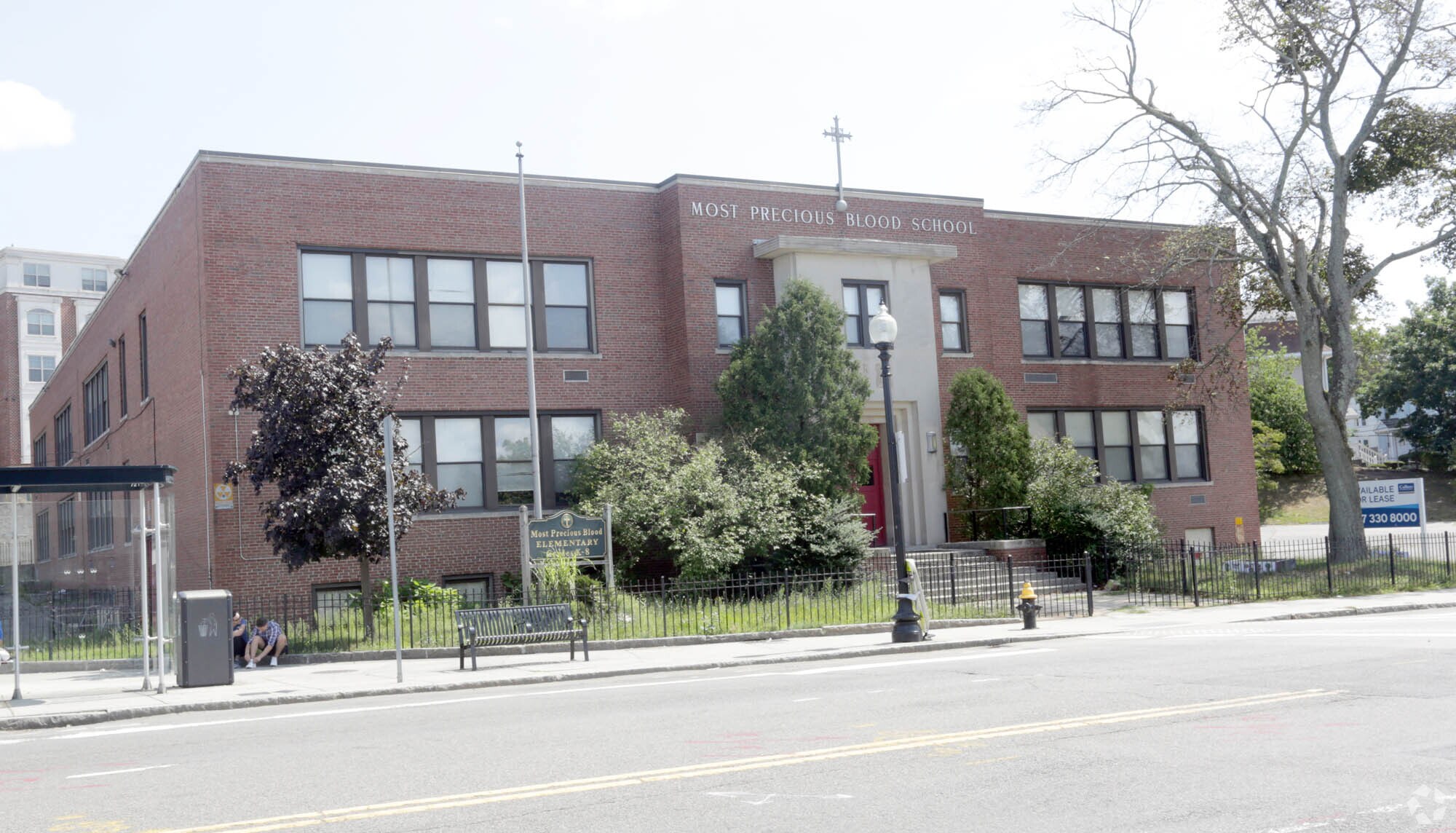 1286 Hyde Park Rd, Hyde Park, MA to rent Primary Photo- Image 1 of 6