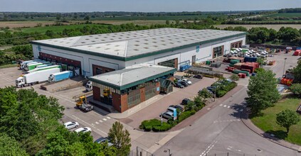 Cardinal Way, Godmanchester to rent Building Photo- Image 1 of 4