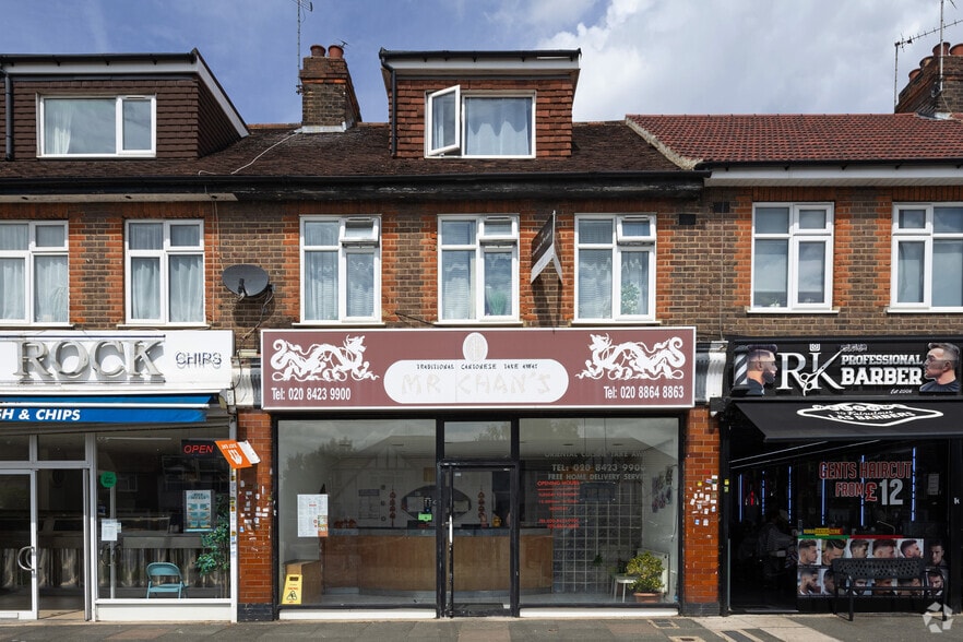 346A Eastcote Ln, Harrow to rent - Primary Photo - Image 1 of 2