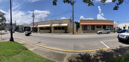 102 Garden St, Pensacola, FL for rent Building Photo- Image 2 of 4