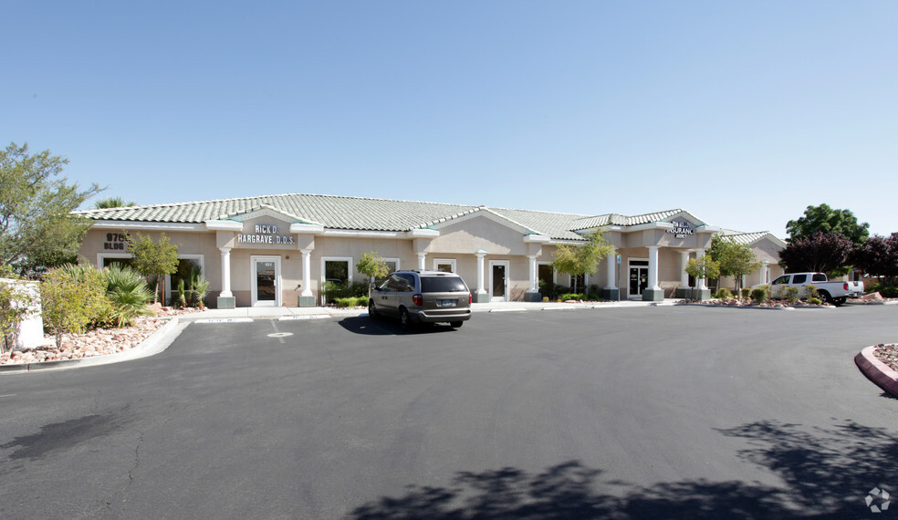 9708 Gilespie St, Las Vegas, NV for rent - Building Photo - Image 1 of 9