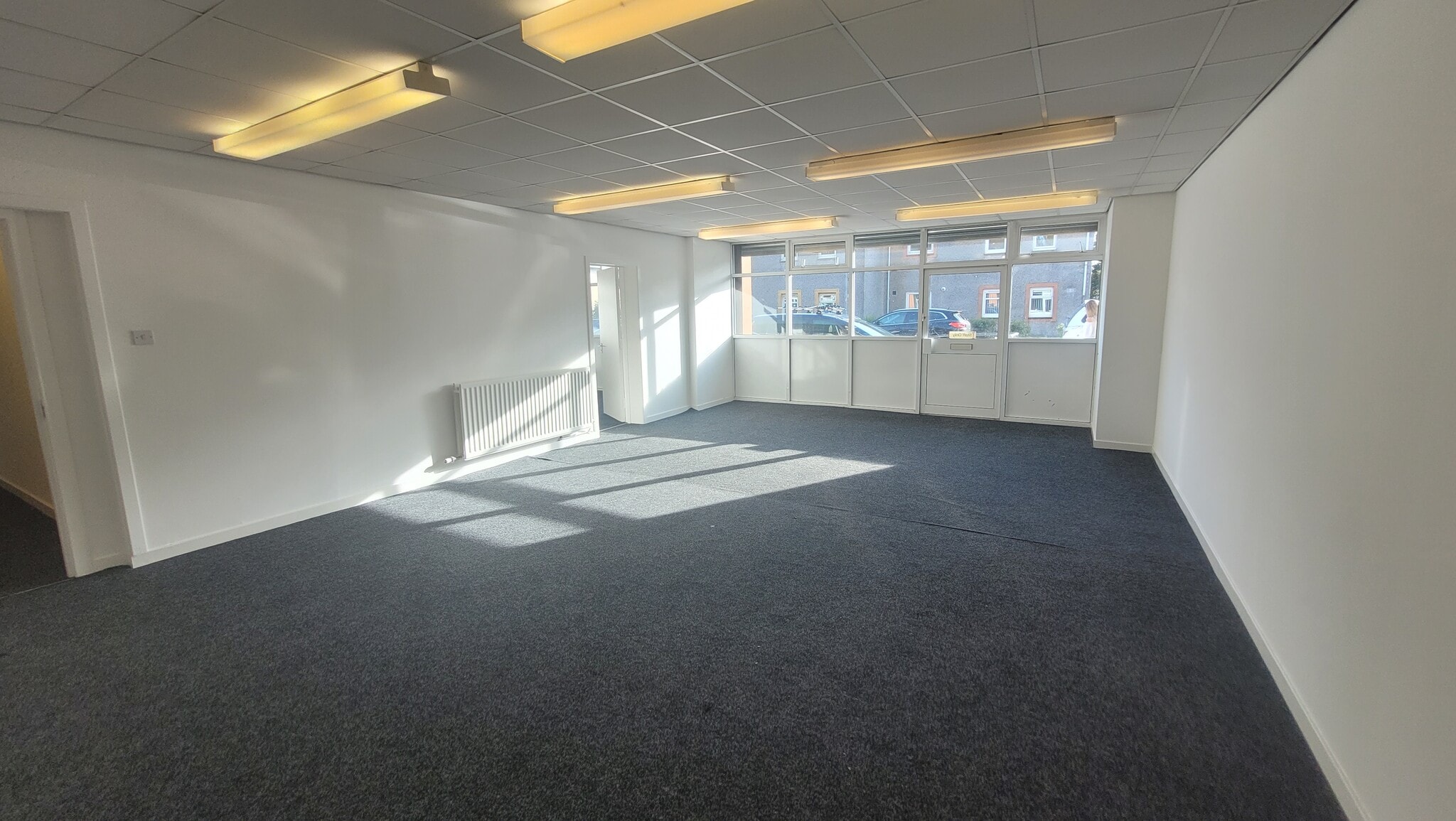 1-5 Union St, Saltcoats to rent Interior Photo- Image 1 of 4