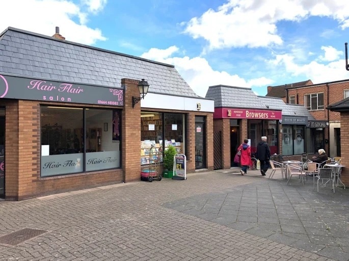 4 Bowley Ct, Melton Mowbray to rent - Building Photo - Image 2 of 2