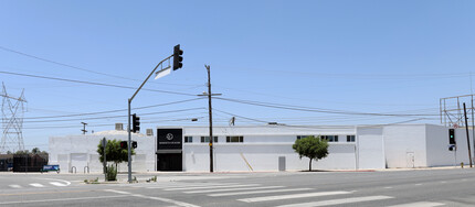 9007 Lankershim Blvd, Sun Valley, CA for sale Building Photo- Image 1 of 40