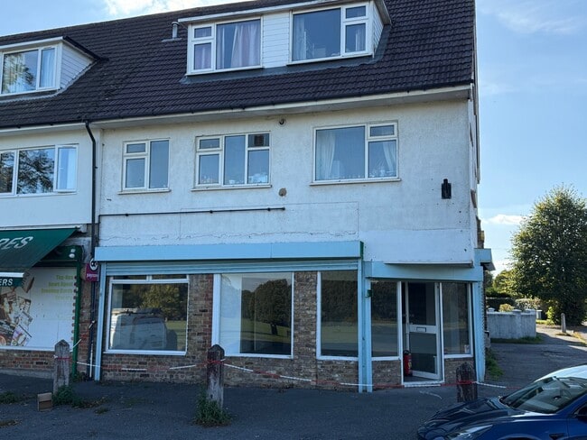 More details for 1 Layters Av, Gerrards Cross - Retail to Rent