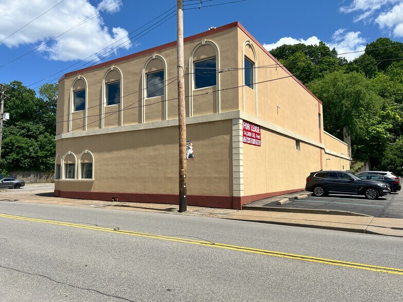 528 E Main St, Carnegie, PA for rent - Building Photo - Image 2 of 10