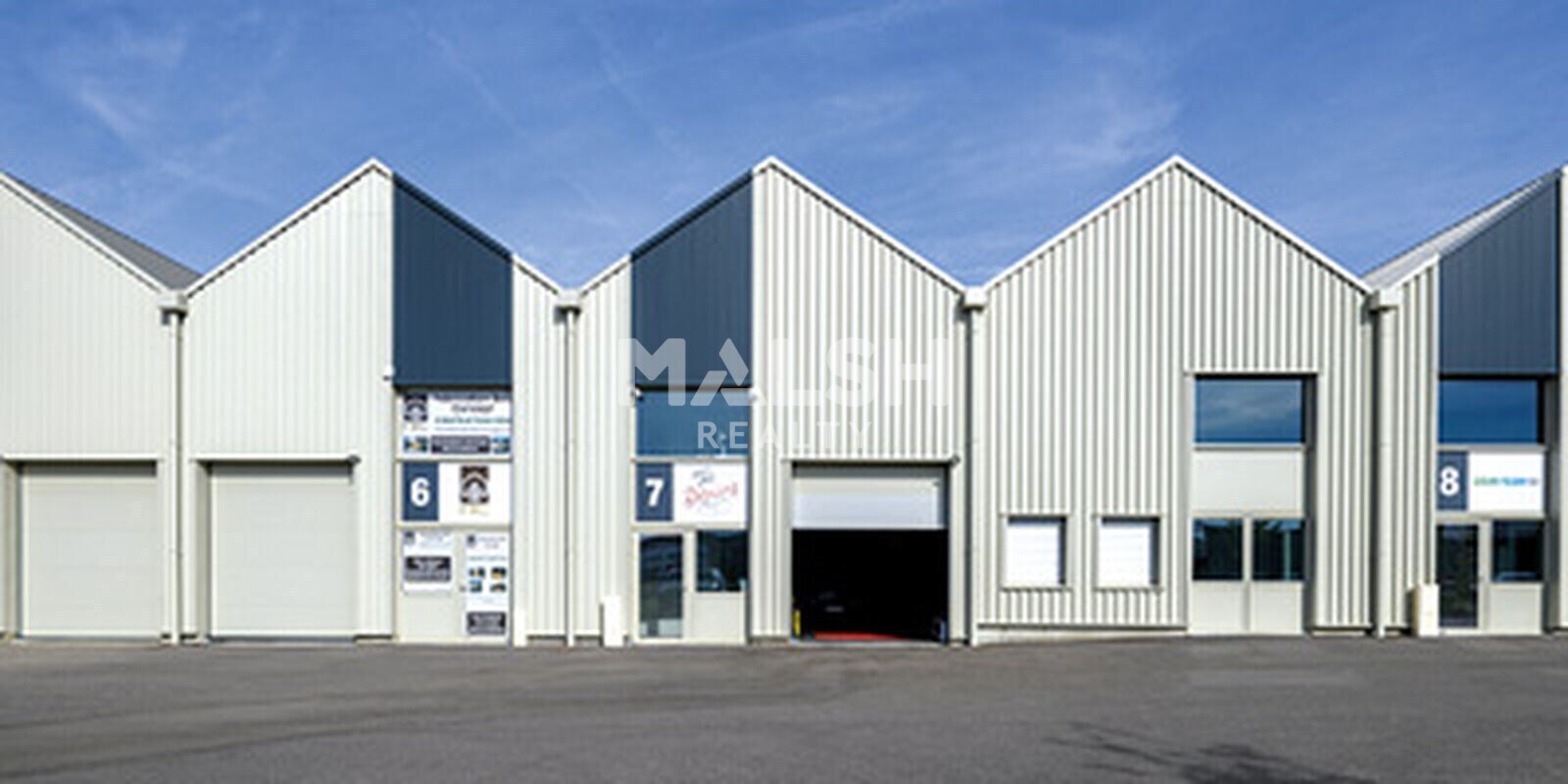 4 Rue Marcel Dassault, Genas to rent Building Photo- Image 1 of 5