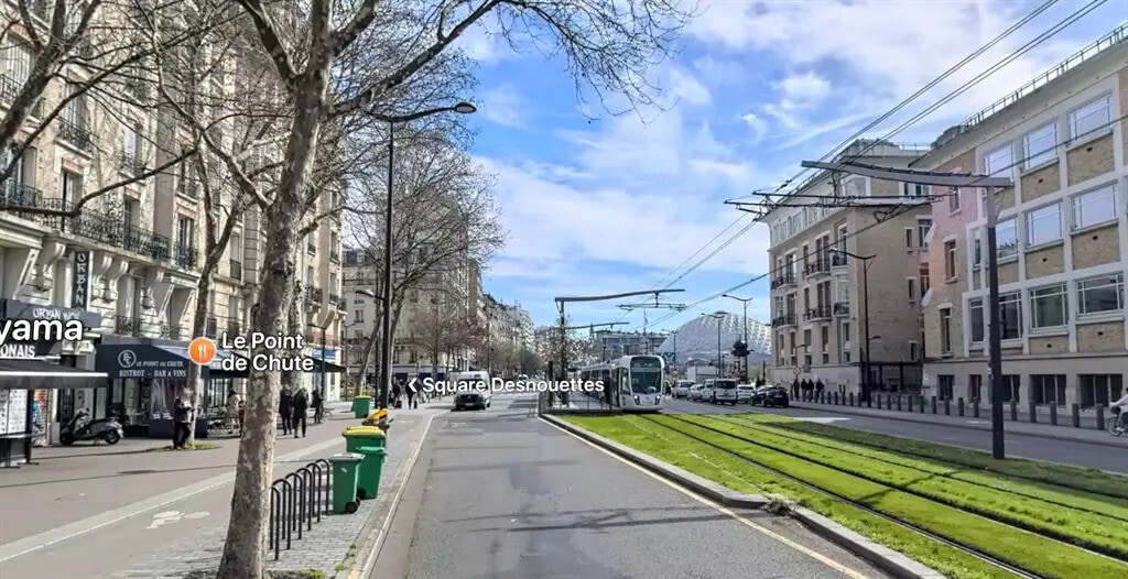 Location Commerce 297 m² - Photo 1