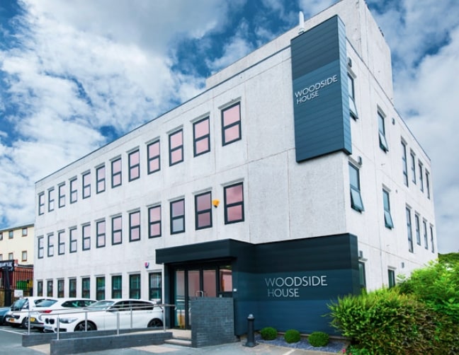 261 Low Ln, Leeds to rent - Building Photo - Image 2 of 3