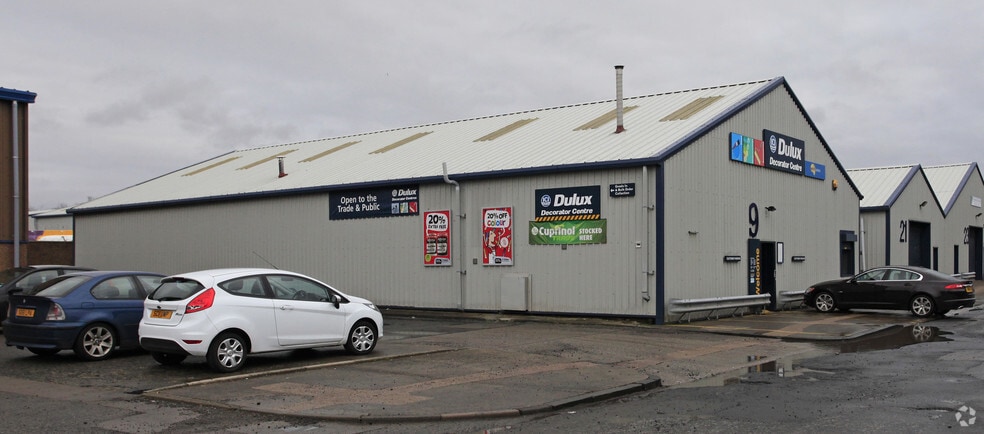 17 Scotts Rd, Paisley to rent - Primary Photo - Image 1 of 1
