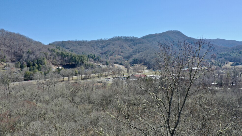 300 Lyle Wilson Road, Cullowhee, NC for sale - Building Photo - Image 1 of 13