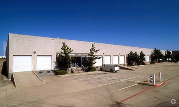 2050 Forest Ln, Garland, TX for rent Building Photo- Image 1 of 9