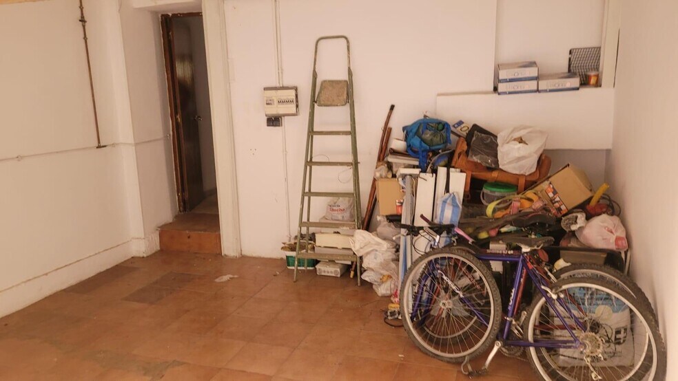 Retail in Cáceres, Cáceres for sale - Interior Photo - Image 3 of 3