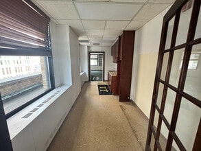 225 Broadway, New York, NY to rent Building Photo- Image 1 of 6