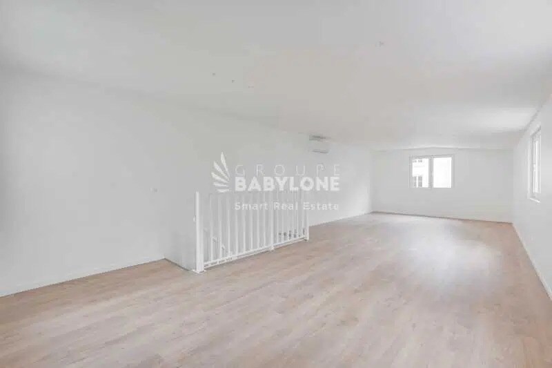 Office in Paris for sale Interior Photo- Image 1 of 16