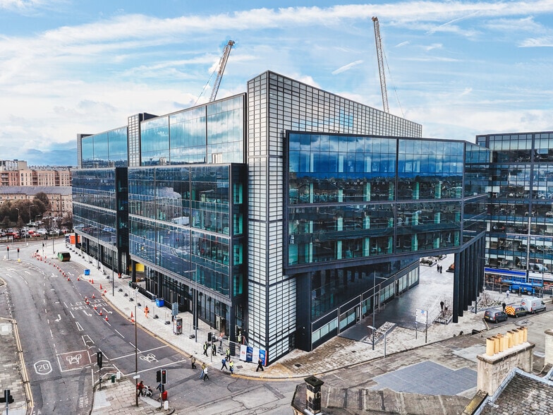 Haymarket Sq, Edinburgh for sale - Primary Photo - Image 1 of 1