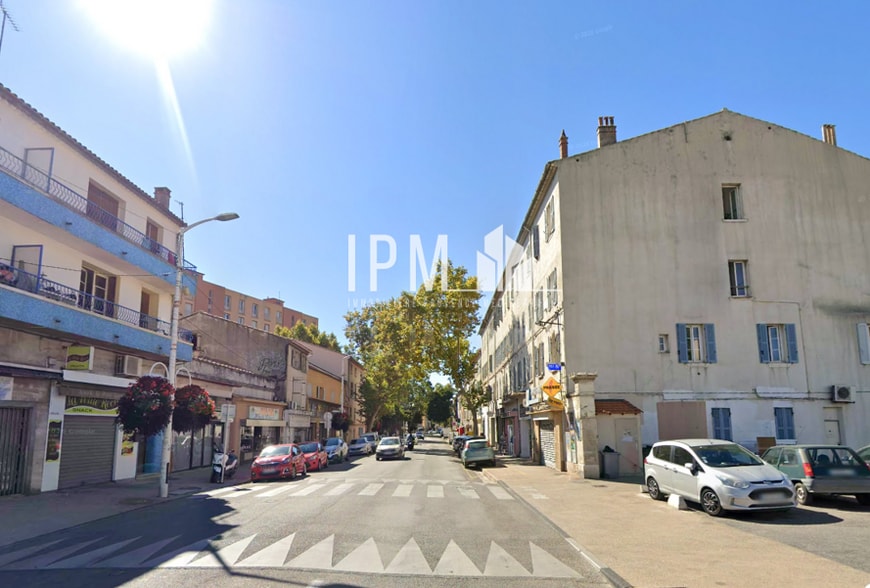 625 Bd Maréchal Joffre, Toulon to rent - Building Photo - Image 3 of 6
