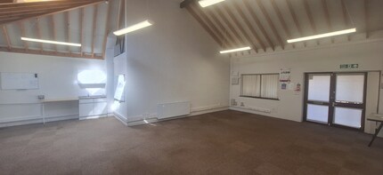 6 Brighton Rd, Horsham to rent Interior Photo- Image 2 of 7