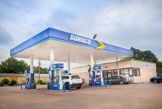 More details for 45 Austin St, Hempstead, TX - Retail for Sale