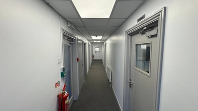 Coldharbour Ln, Rainham to rent Interior Photo- Image 2 of 5