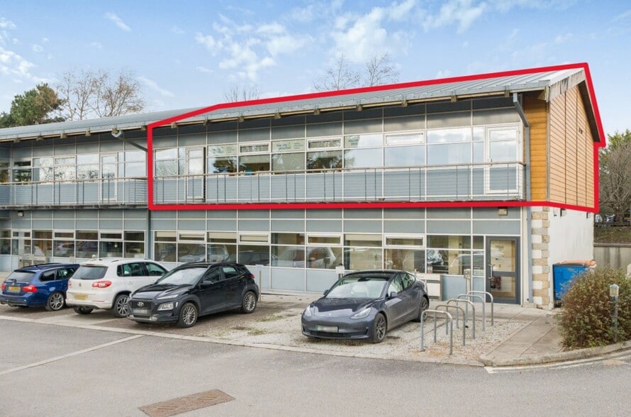 Heron Way, Truro to rent - Building Photo - Image 2 of 13
