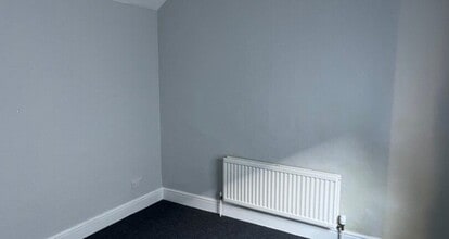 3-4 North St, Newport to rent Interior Photo- Image 2 of 9