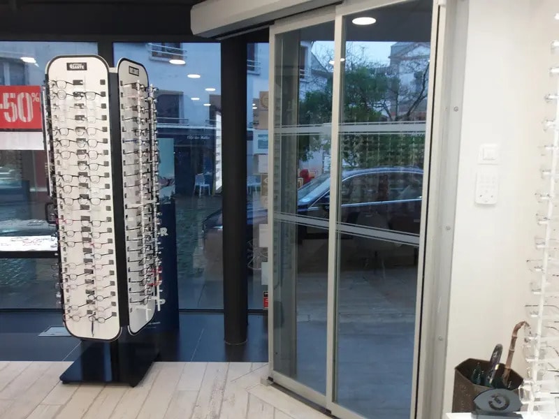 Retail in Douarnenez for sale Building Photo- Image 1 of 6