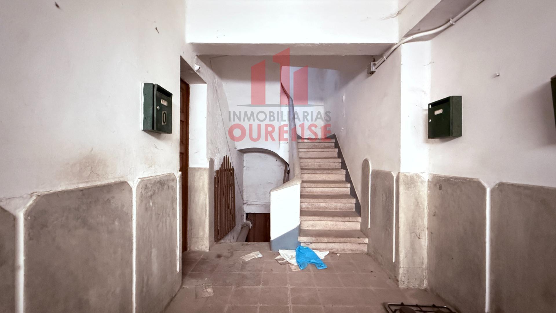  in Ourense, Orense for sale Interior Photo- Image 1 of 35