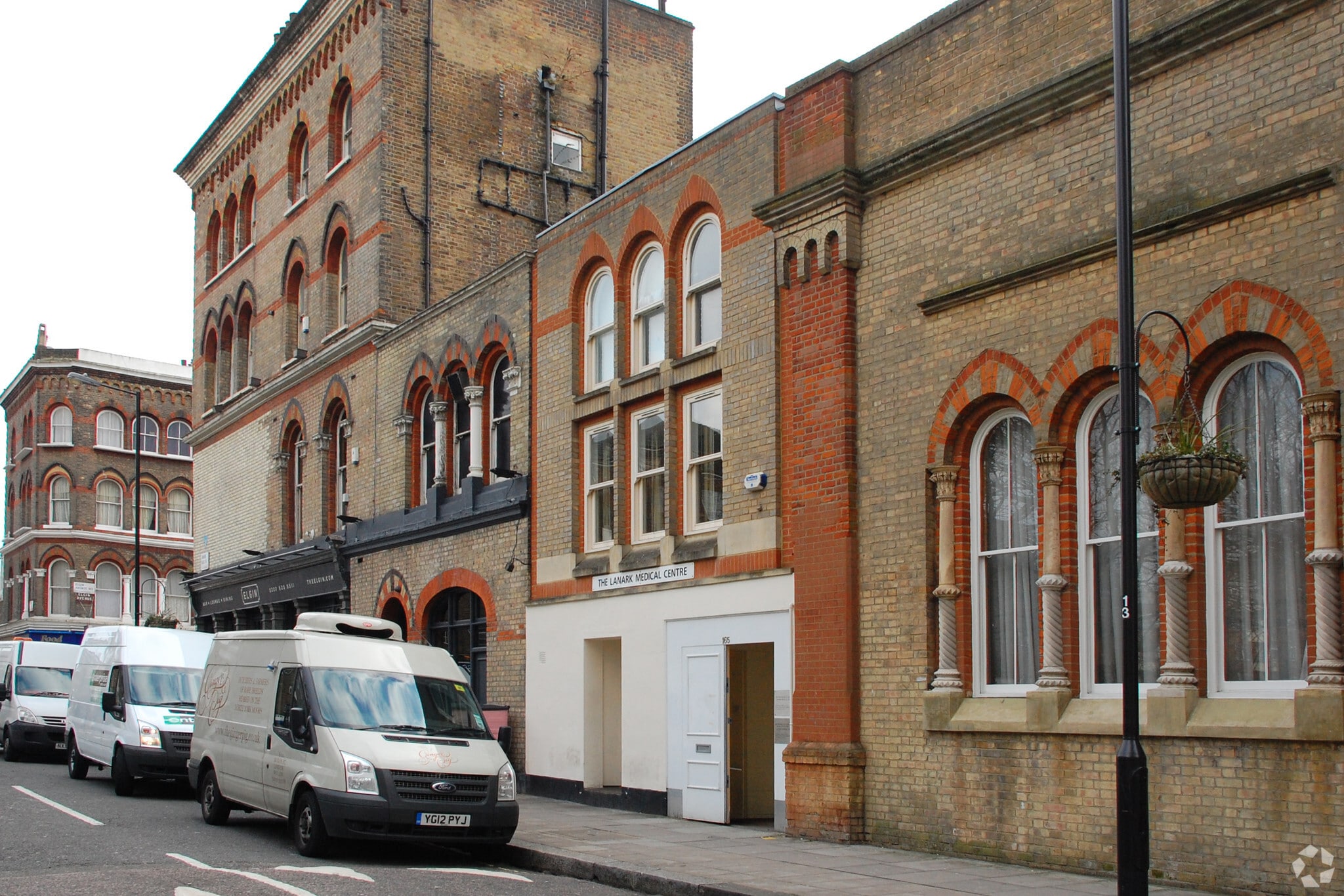 165 Lanark Rd, London to rent Primary Photo- Image 1 of 3