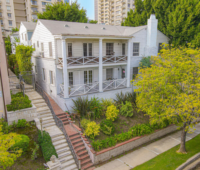 425 Shirley Pl, Beverly Hills, CA for sale - Primary Photo - Image 1 of 1