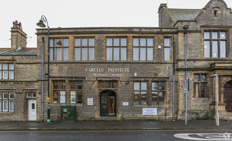 Huddersfield Rd, Meltham for sale - Primary Photo - Image 1 of 1