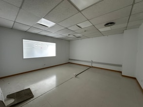 Plaza René Descartes, 2, Alcalá de Henares, Madrid to rent Interior Photo- Image 2 of 4