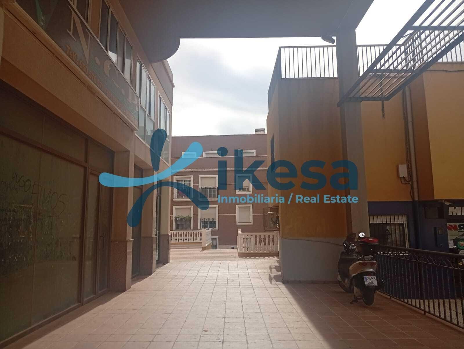 Retail in Roquetas de Mar, Almería for sale Building Photo- Image 1 of 15