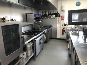 Main Rd, Ryde to rent Interior Photo- Image 2 of 2