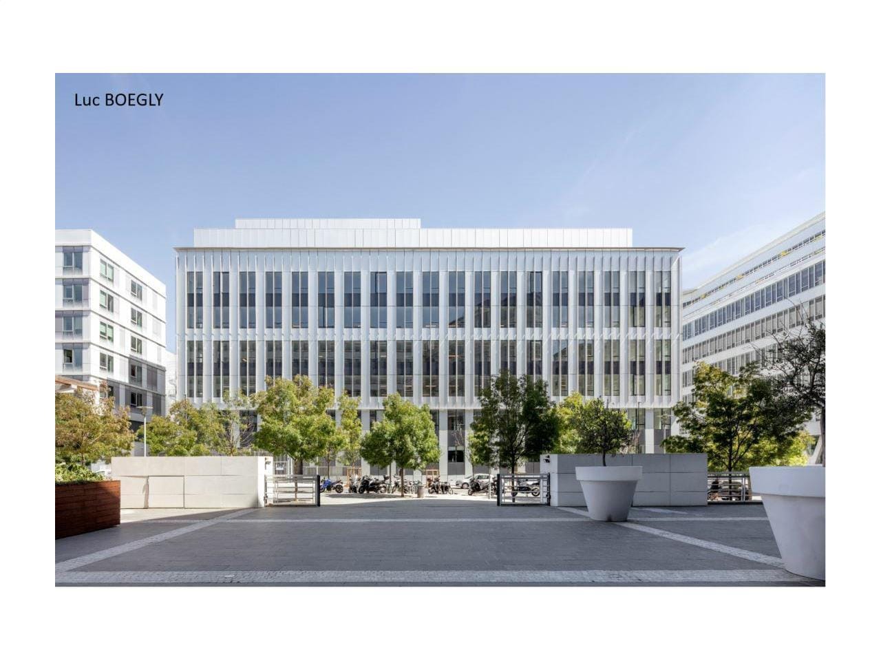 3 Place Louis Renault, Rueil-Malmaison to rent Building Photo- Image 1 of 13