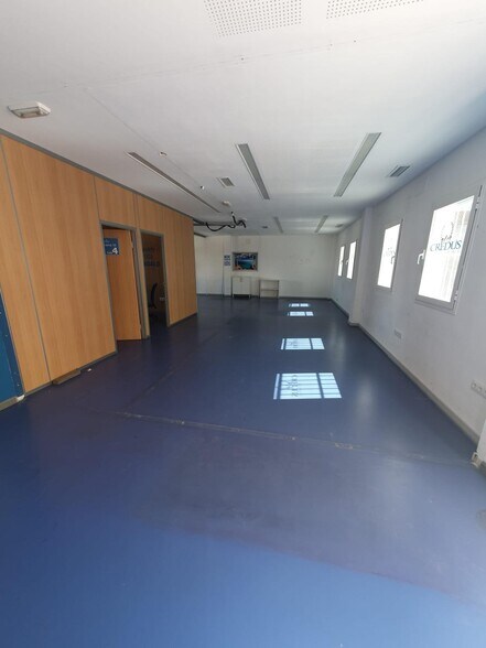 Office in SEVILLA, Sevilla to rent - Building Photo - Image 3 of 9