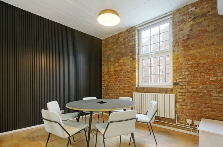 1-2 Silex St, London to rent Interior Photo- Image 1 of 7