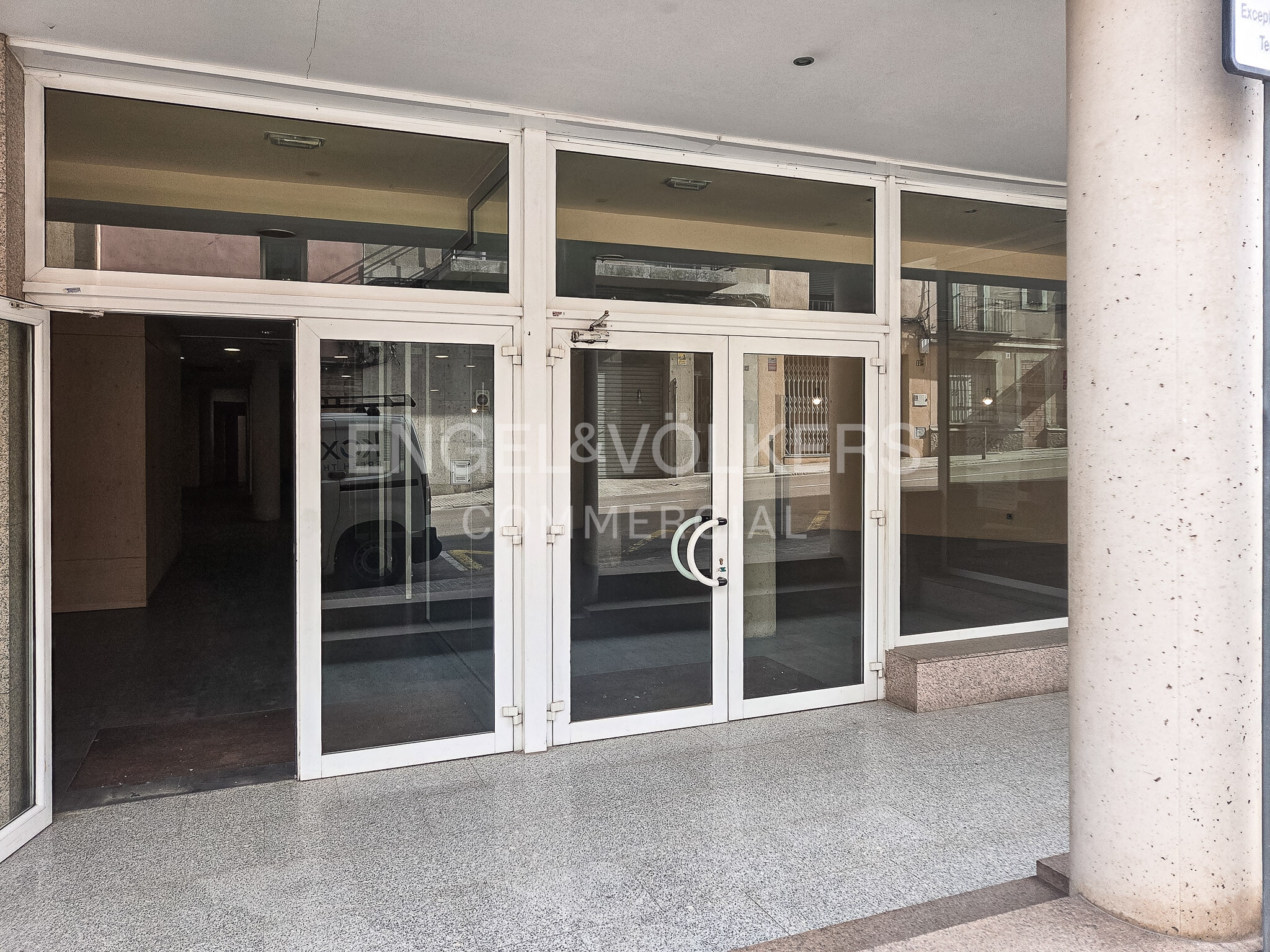Build-to-Rent in Vilafranca del Penedès, Barcelona for sale Interior Photo- Image 1 of 2