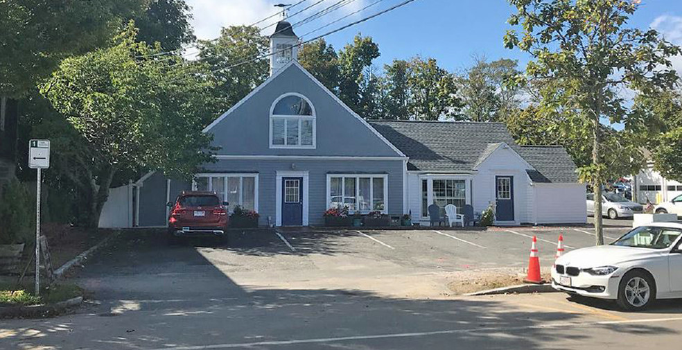 3261 Main St, Barnstable, MA for sale - Building Photo - Image 1 of 1