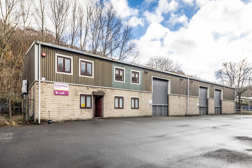 Unit 3, Brookwoods Industrial Estate - Commercial Property