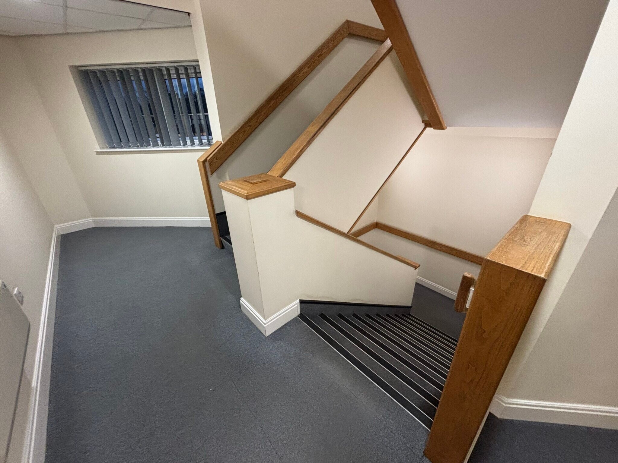 Green Fold Way, Leigh to rent Primary Photo- Image 1 of 5