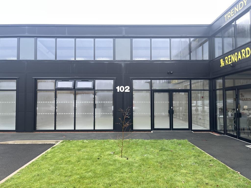 Shrewsbury Rd, Market Drayton to rent Building Photo- Image 1 of 30