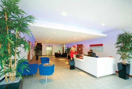 Queensway, Gateshead for rent - Lobby - Image 2 of 15