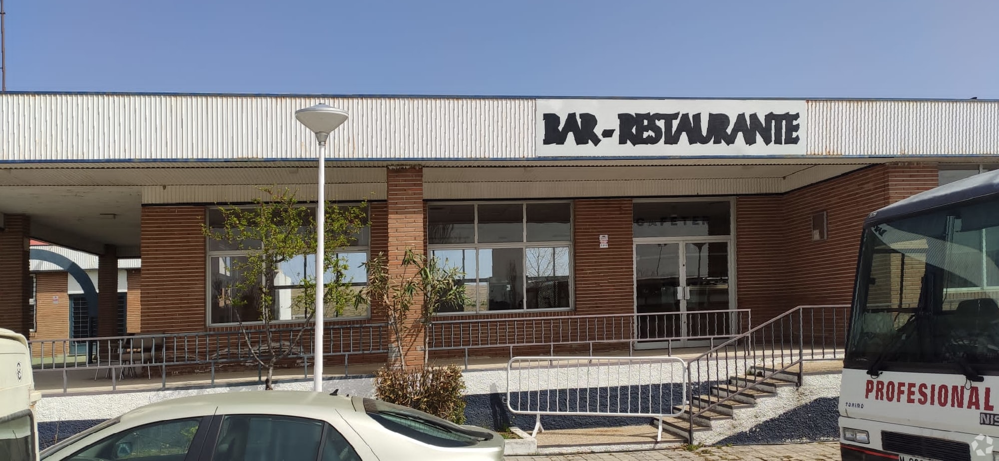 Carretera M-511 Villaviciosa - Boadilla, 42, Villaviciosa de Odón, Madrid to rent Interior Photo- Image 1 of 2